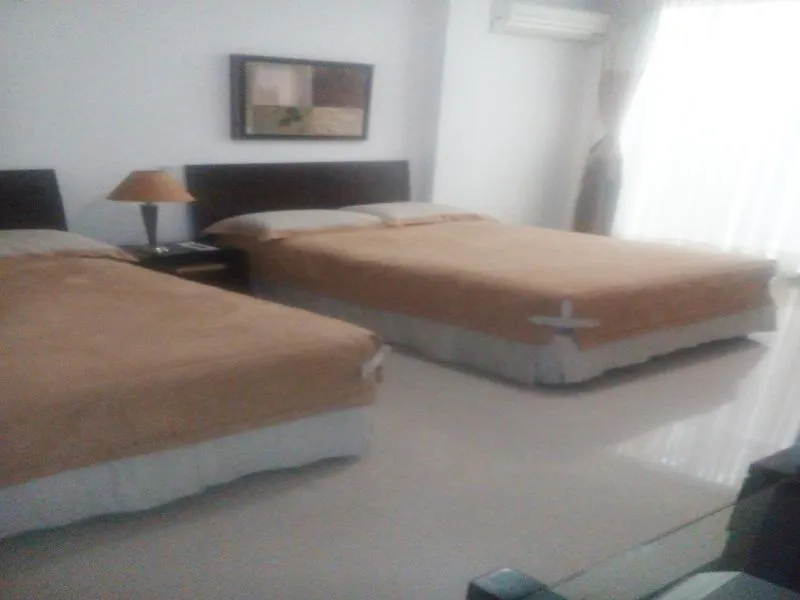 Hotel Cuarta Avenida Cali 3*,