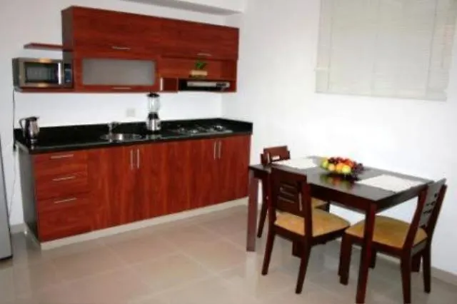 Hotel Cuarta Avenida كالي